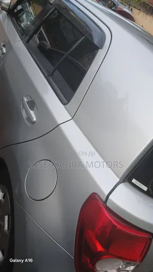 Toyota IST 2008 Silver