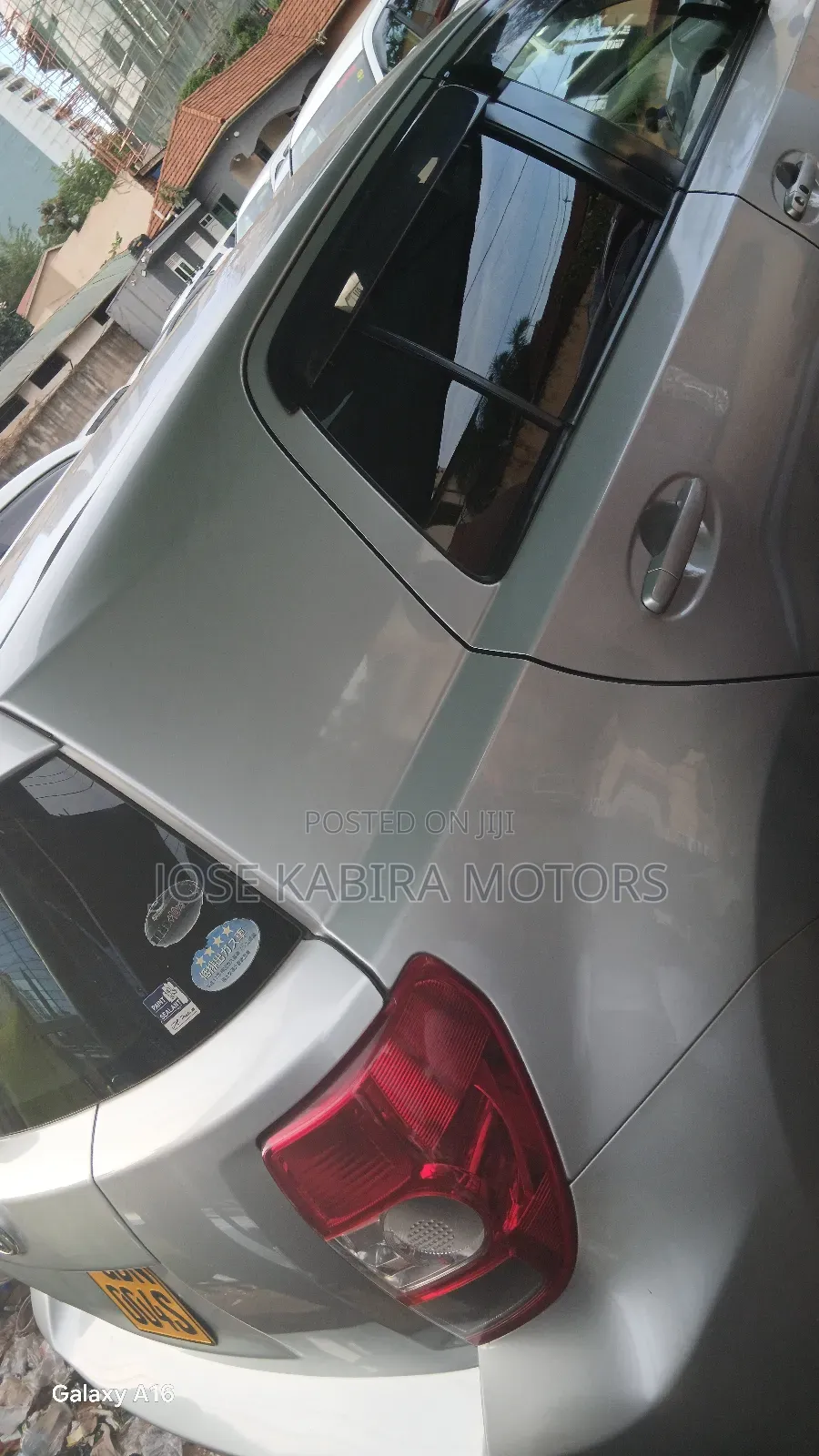 Toyota IST 2008 Silver