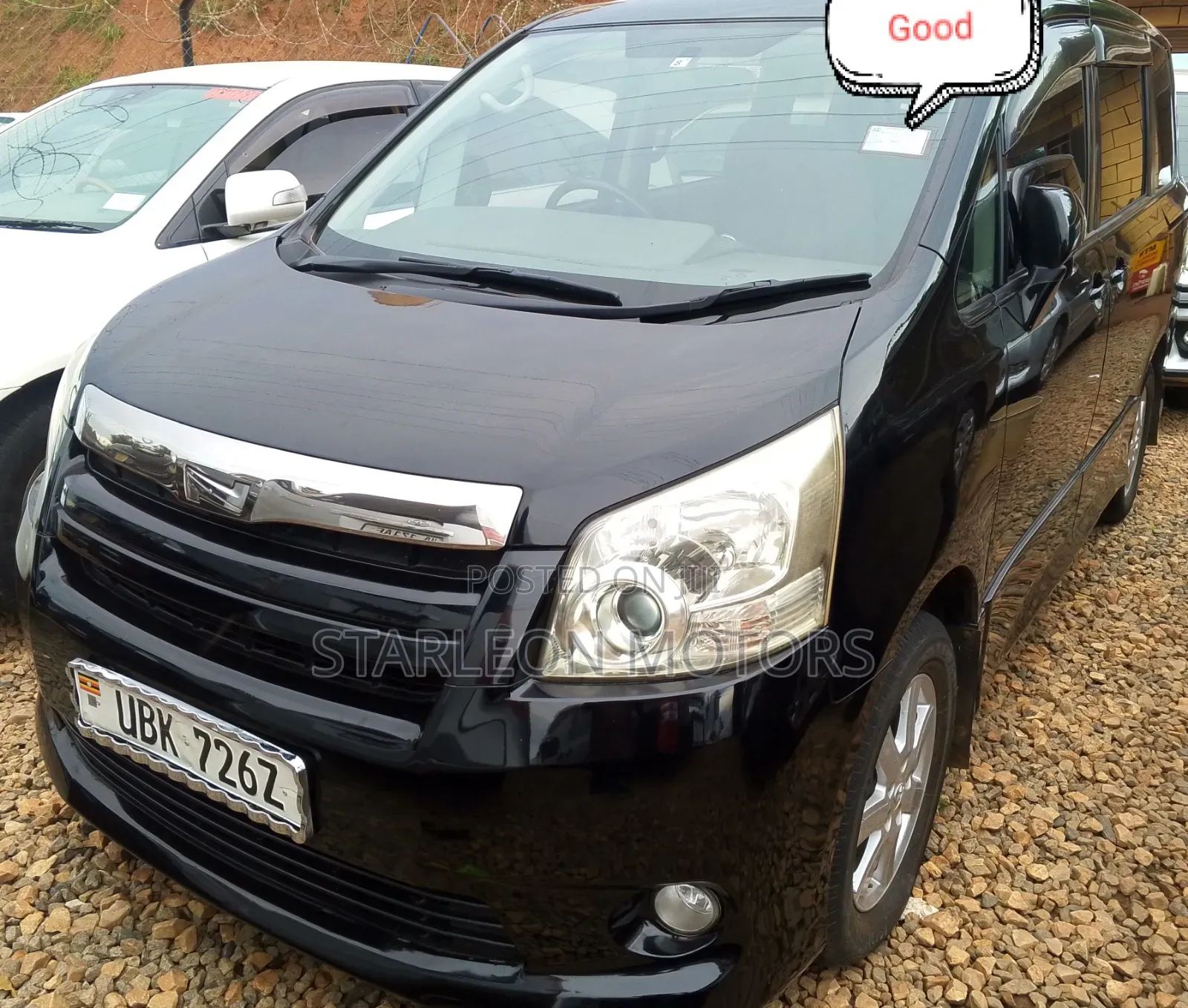 Toyota Noah 2010 Black
