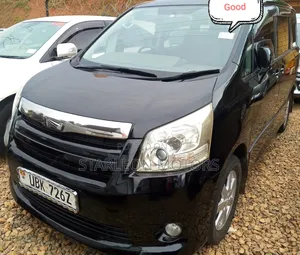 Toyota Noah 2010 Black
