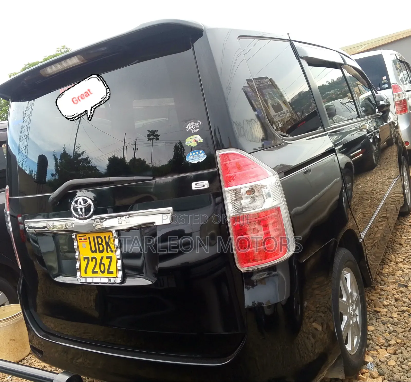 Toyota Noah 2010 Black