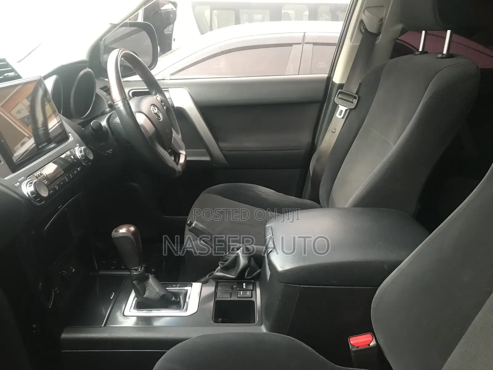 Toyota Land Cruiser Prado 2015 White
