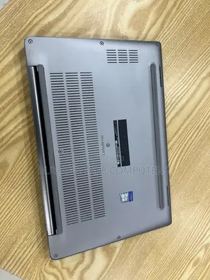 Laptop Dell Latitude 7300 8GB Intel Core i7 SSD 256GB