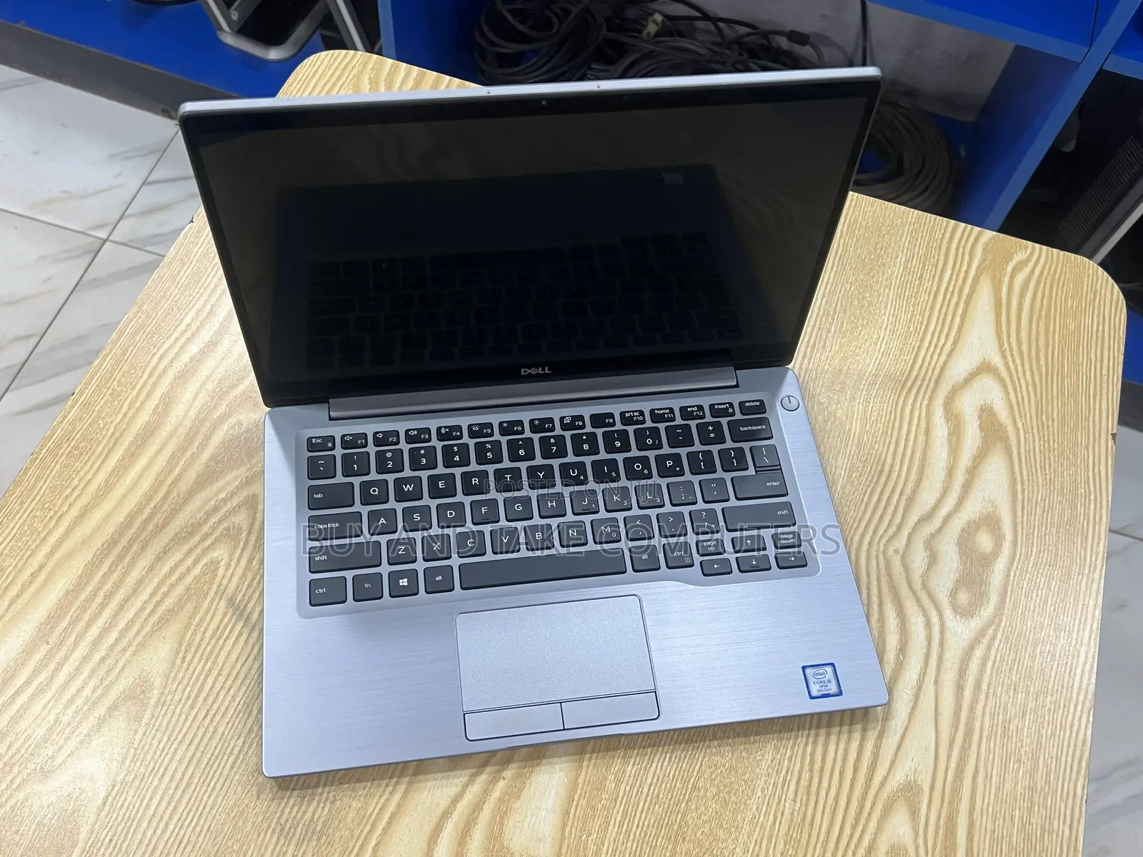 Laptop Dell Latitude 7400 8GB Intel Core i5 SSD 256GB