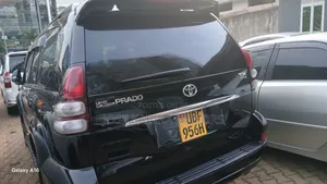 Toyota Land Cruiser Prado 2009 Black