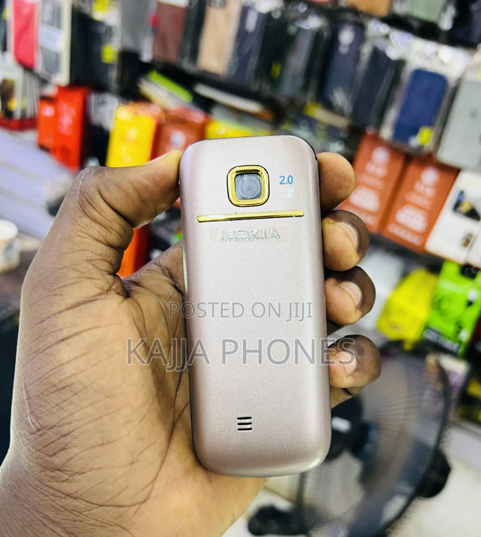 Nokia 2700 classic Rose Gold
