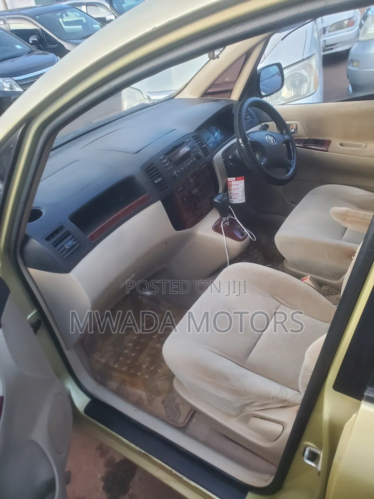 Toyota Corolla Spacio 2004