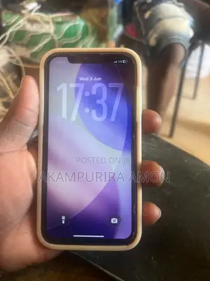 Apple iPhone 11 64 GB Black