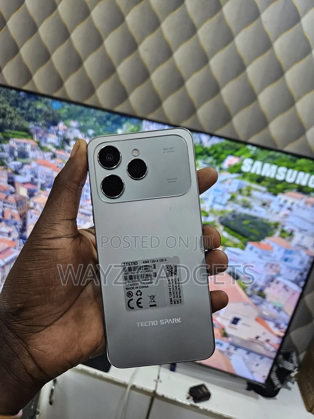Tecno Spark 40 128 GB Silver
