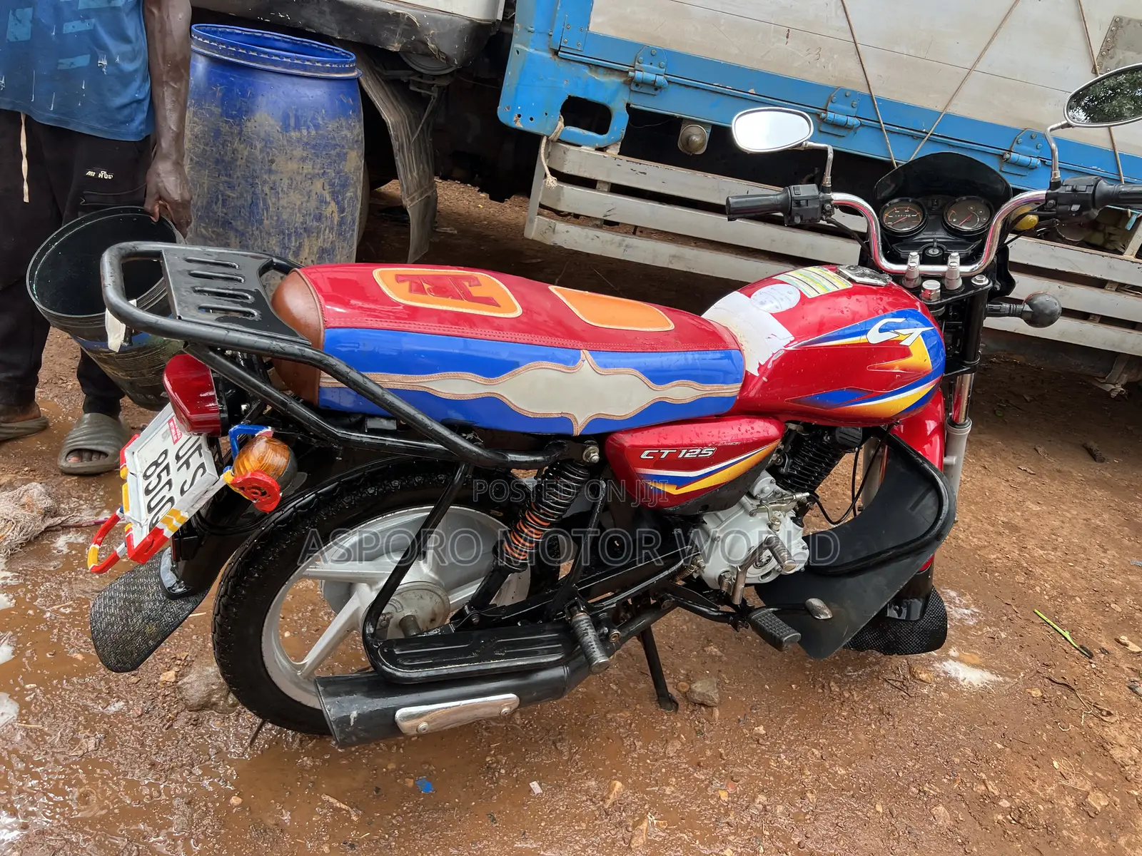 Bajaj CT 125X 2023 Red