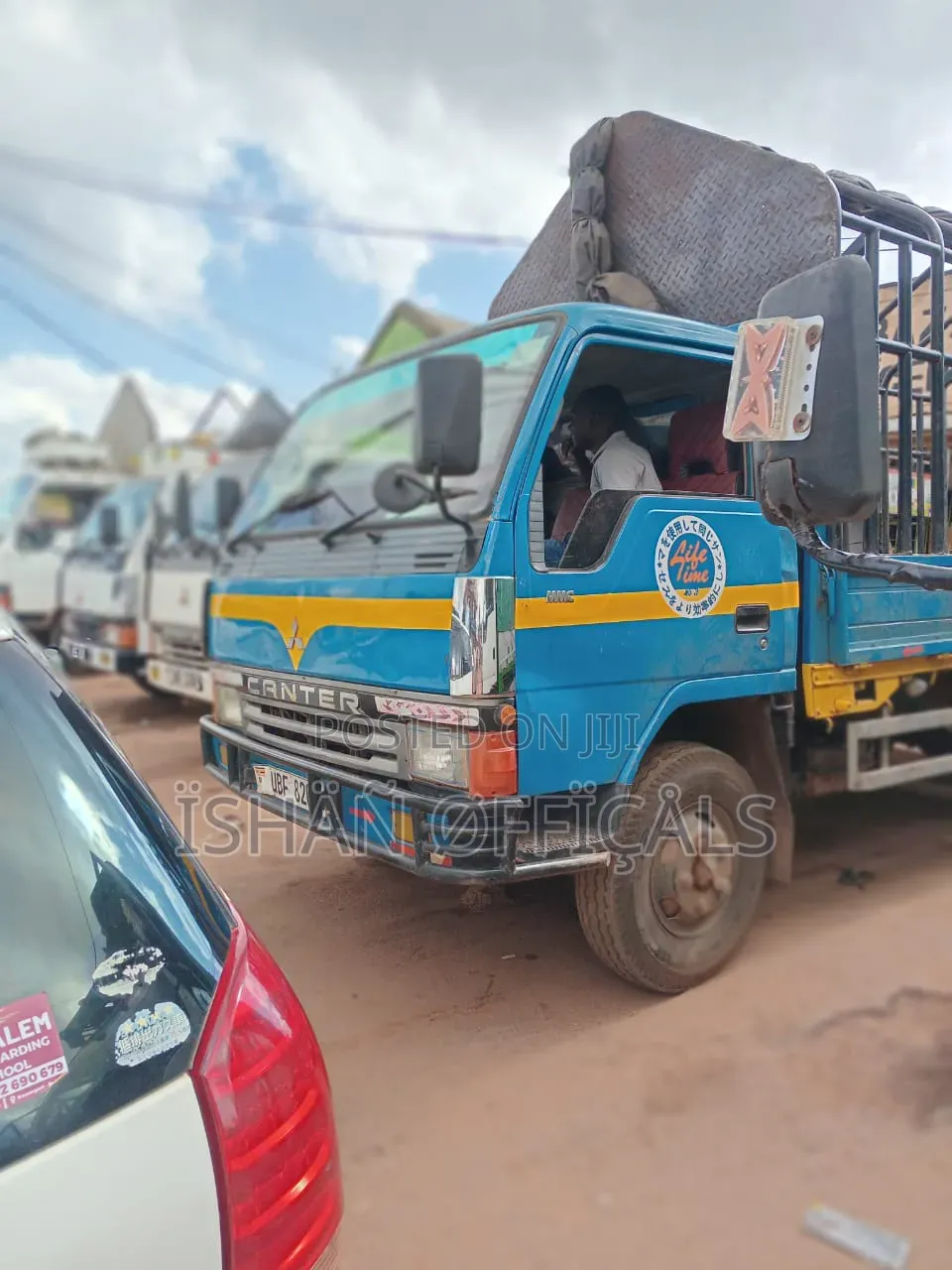 Mitsubishi Canter 1993 White