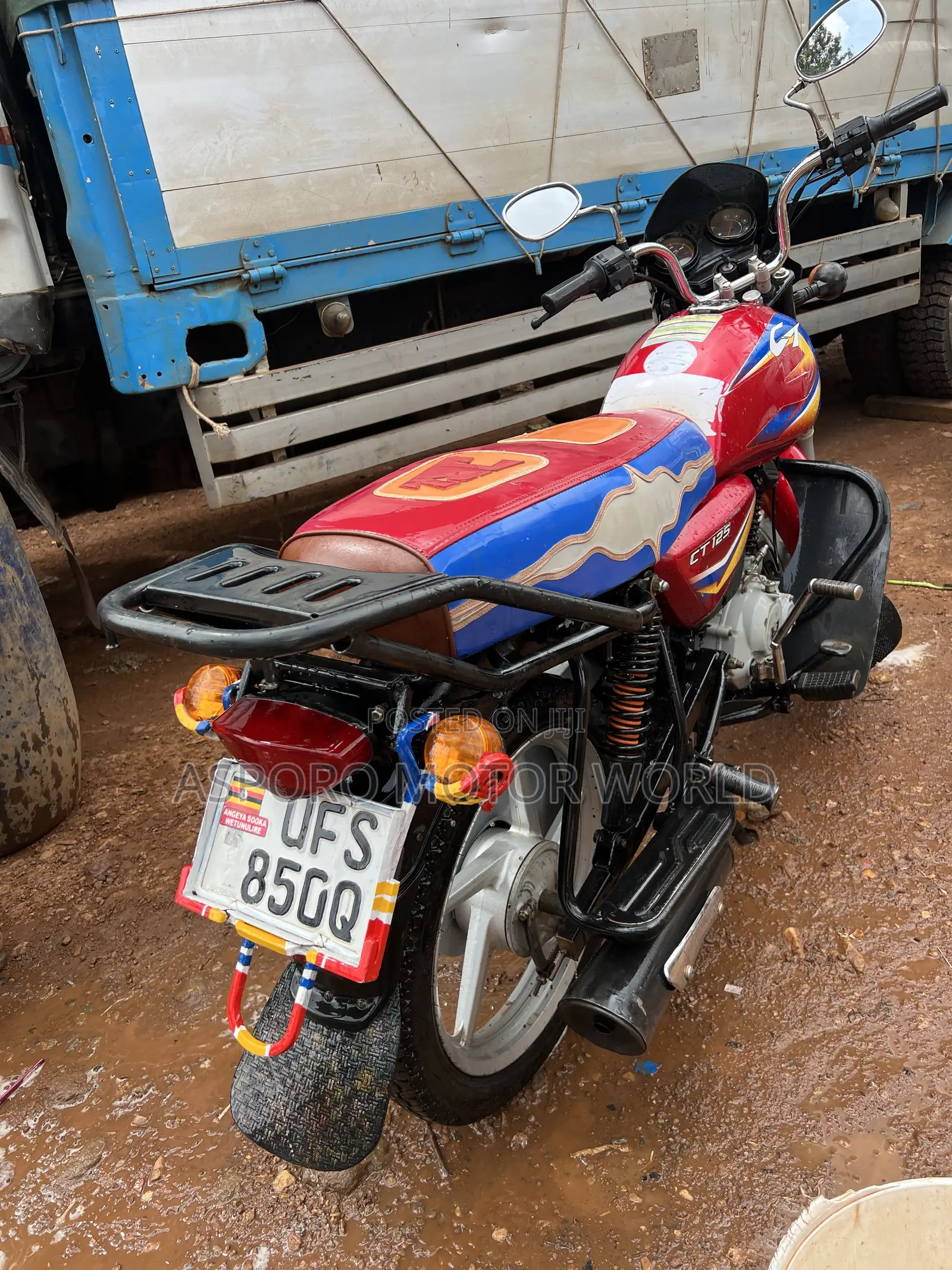 Bajaj CT 125X 2023 Red