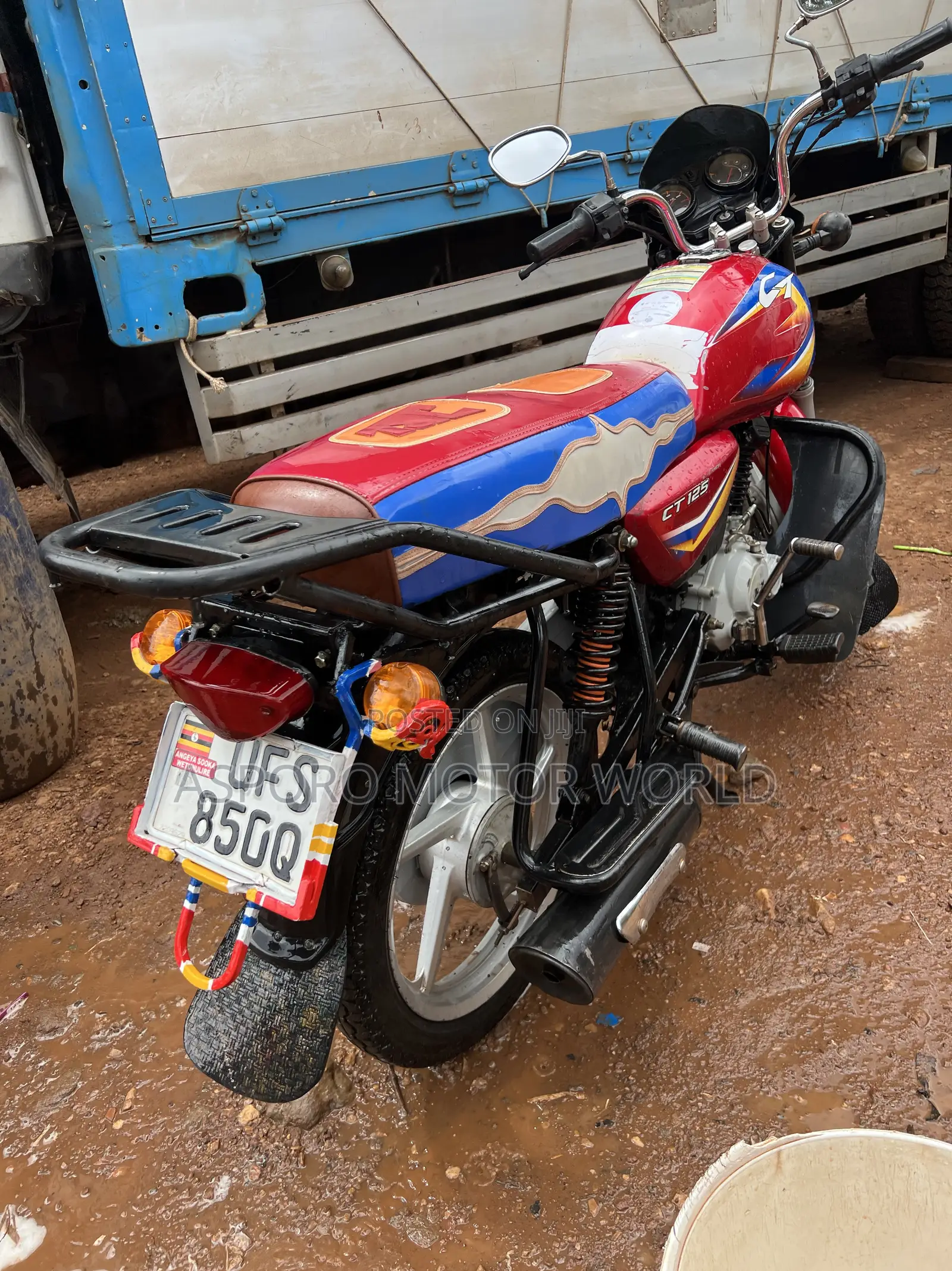 Bajaj CT 125X 2023 Red