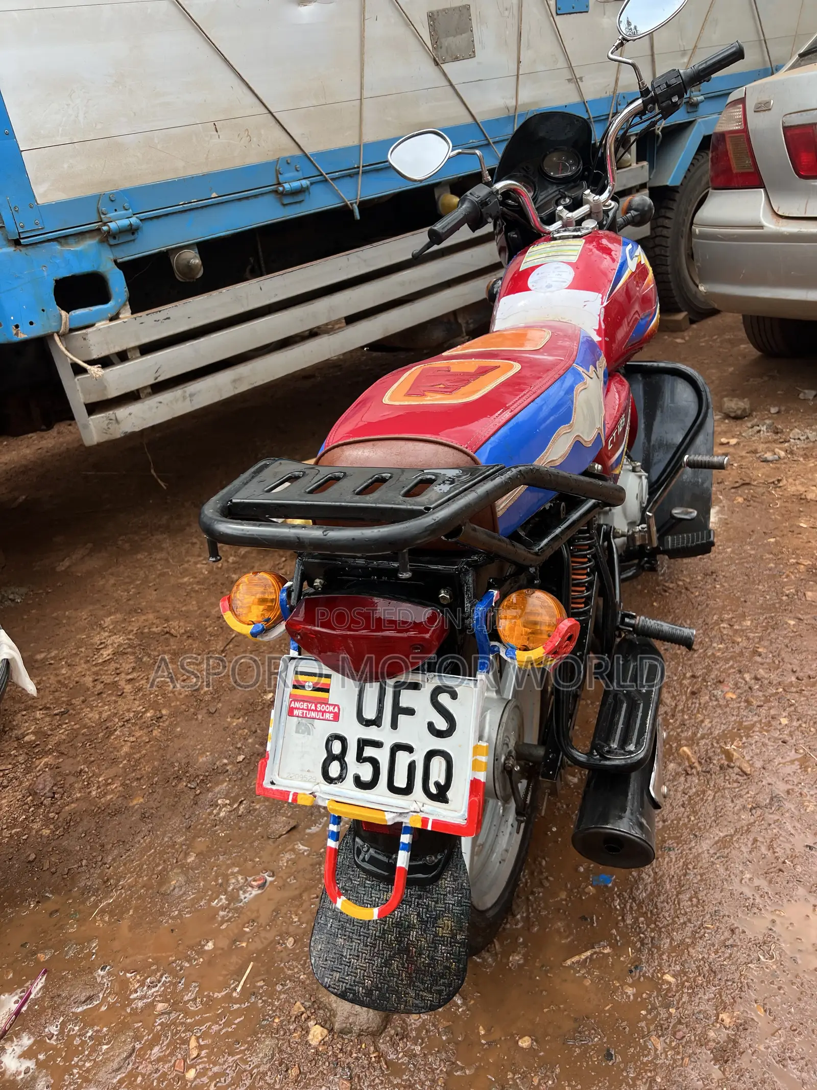 Bajaj CT 125X 2023 Red