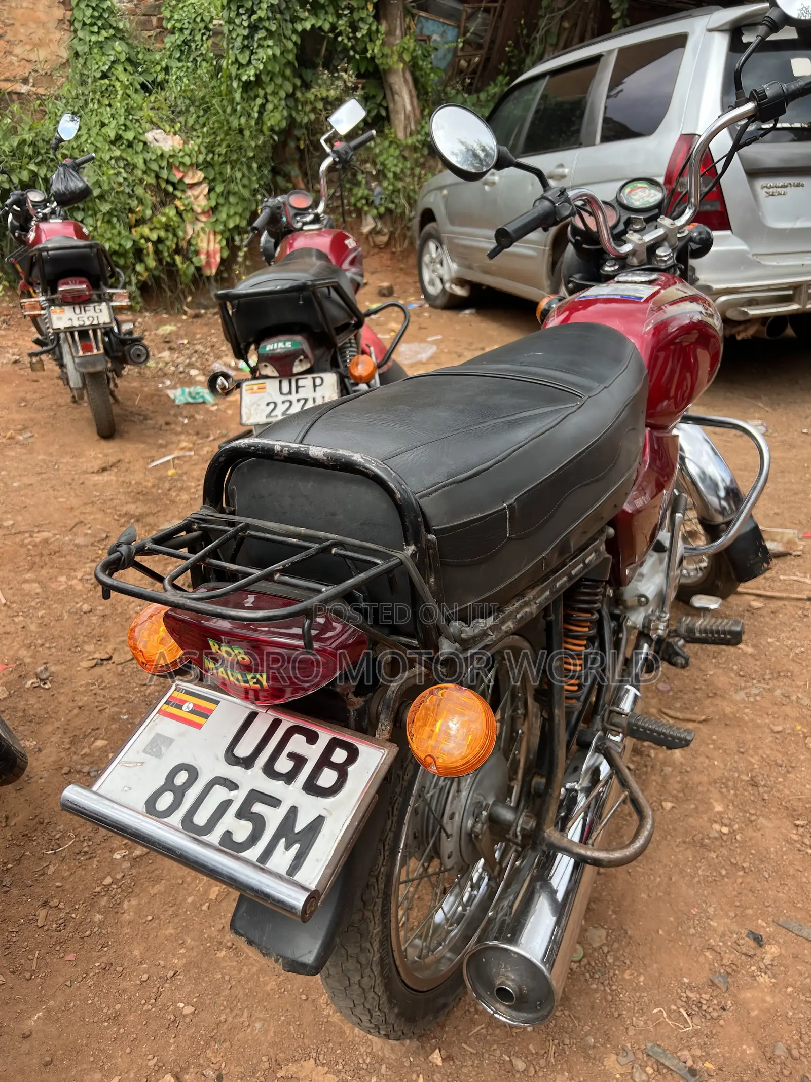 Bajaj Boxer 100 2024 Red