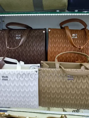 Women Handbag With Onyx Sling