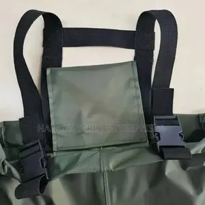 Professional Waterproof – Heavy-duty Chest With Integrated Boots
