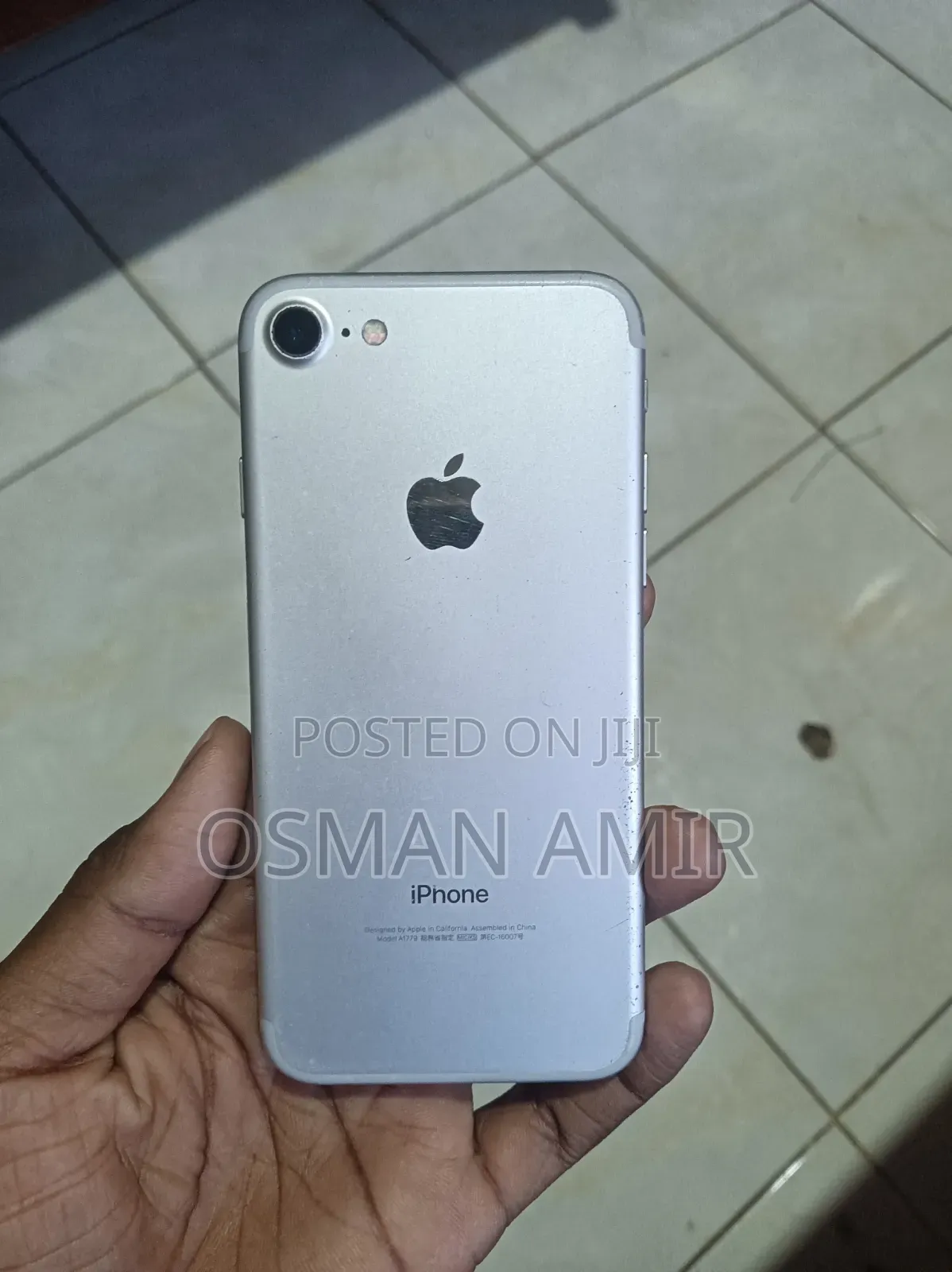 Apple iPhone 7 32 GB Gray