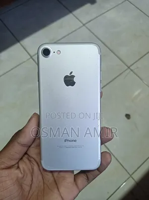 Apple iPhone 7 32 GB Gray