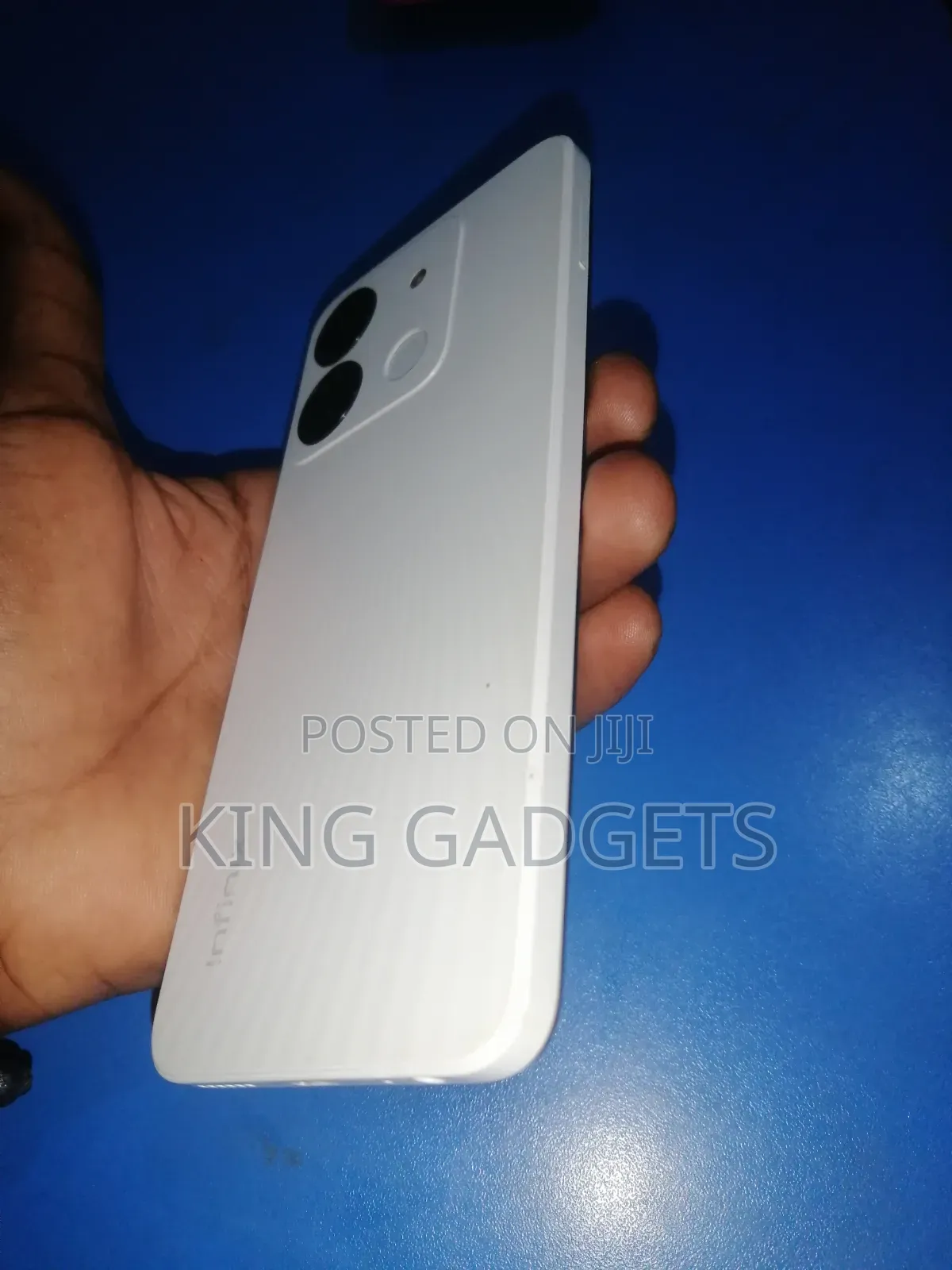 Infinix Smart 7 HD 64 GB White