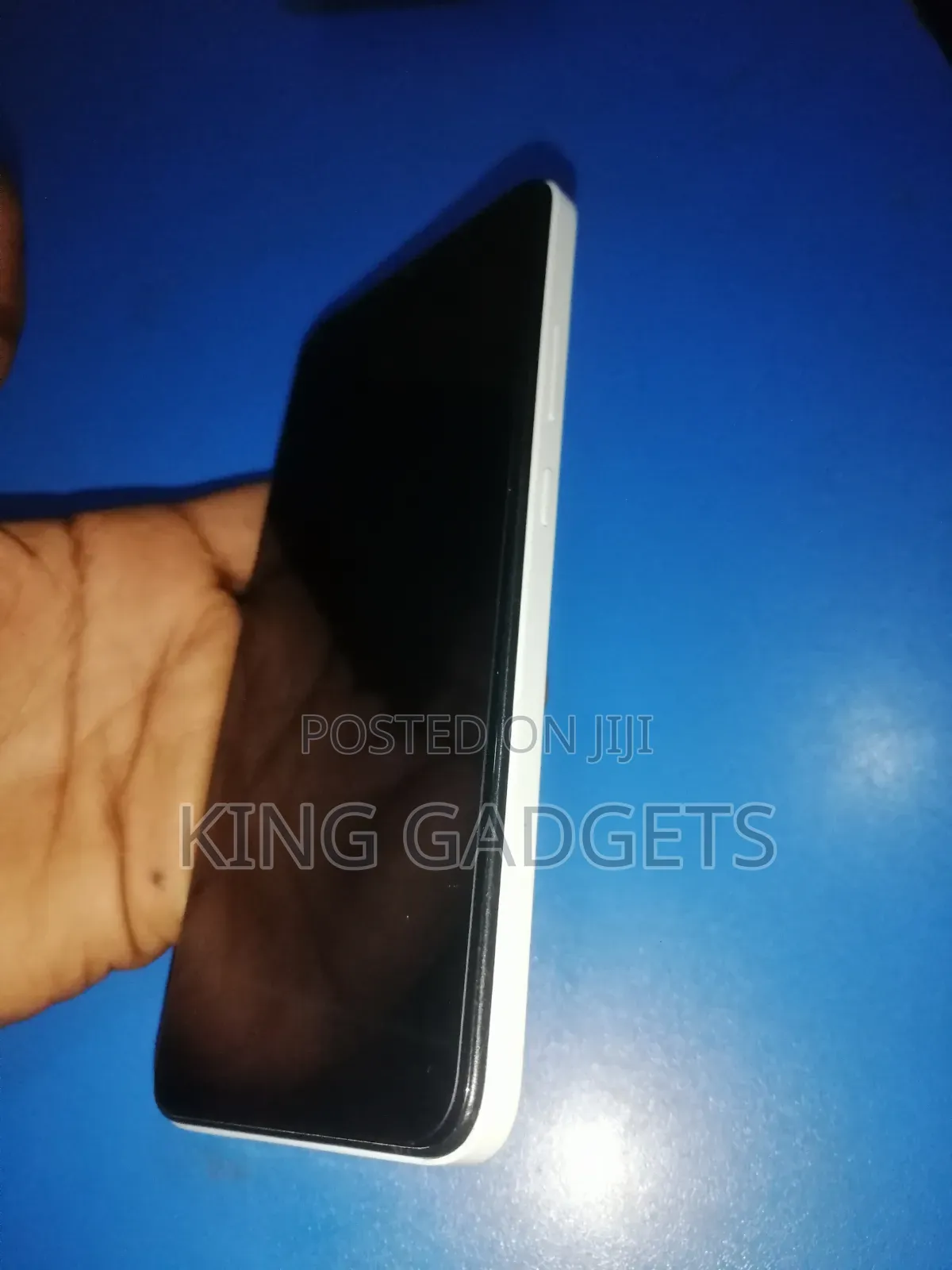 Infinix Smart 7 HD 64 GB White