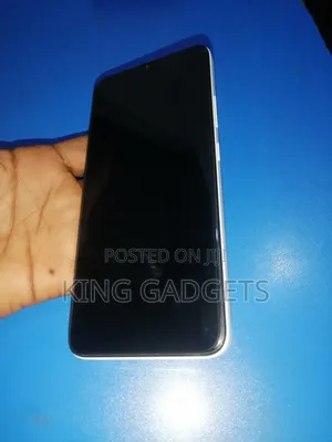 Infinix Smart 7 HD 64 GB White