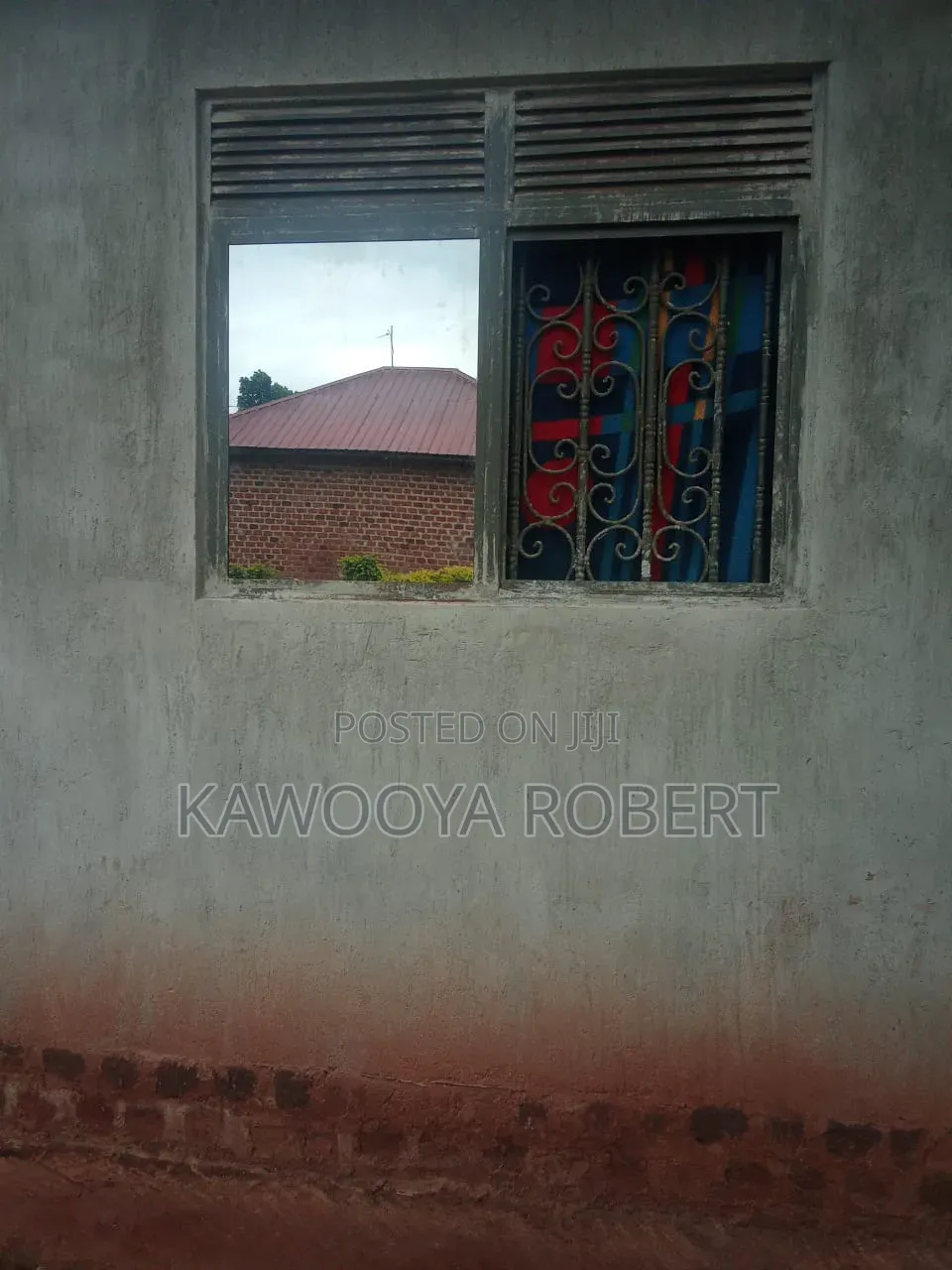 2bdrm House in Koba Road, Makindye for sale
