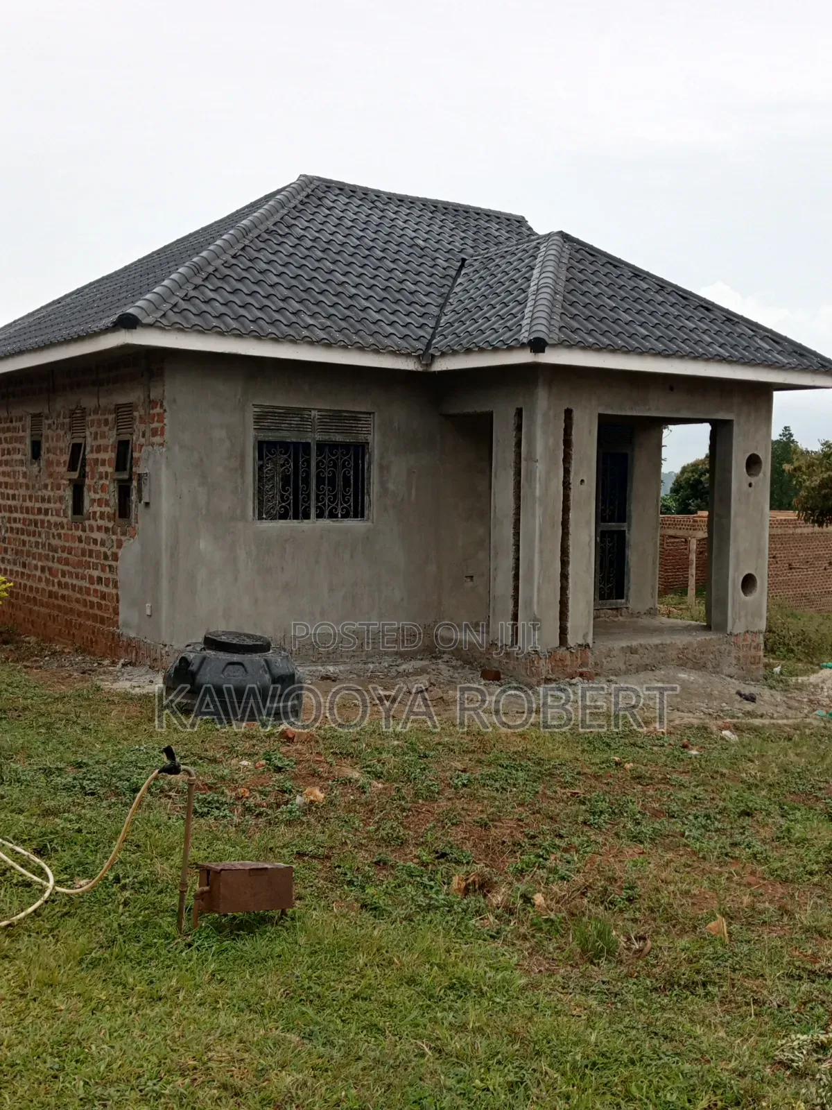 2bdrm House in Koba Road, Makindye for sale