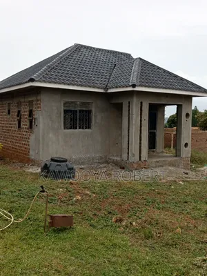 2bdrm House in Koba Road, Makindye for sale