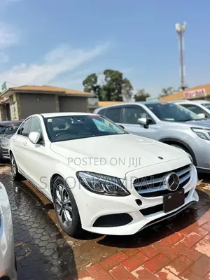 Mercedes-Benz C200 2016 White