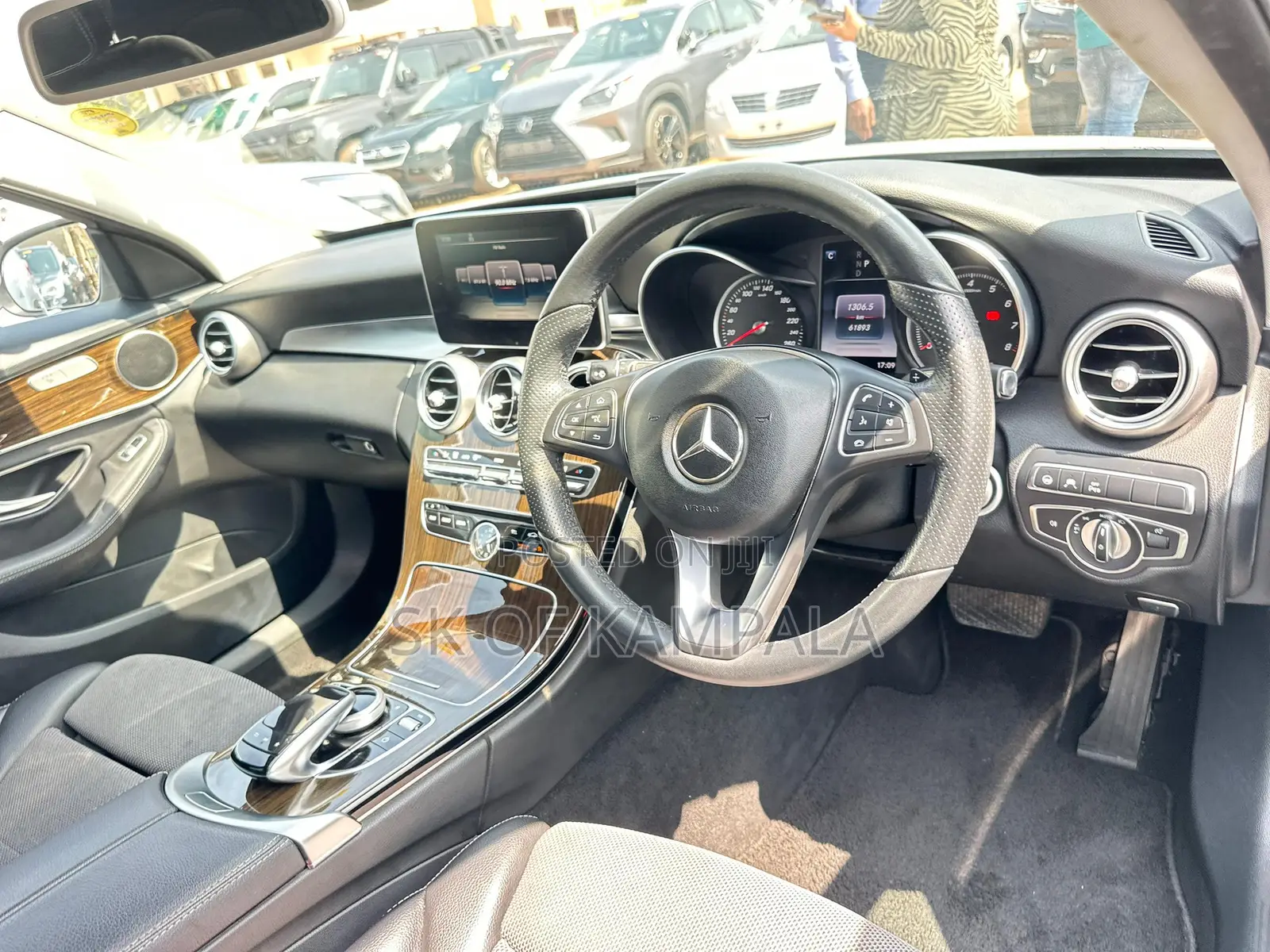 Mercedes-Benz C200 2016 White