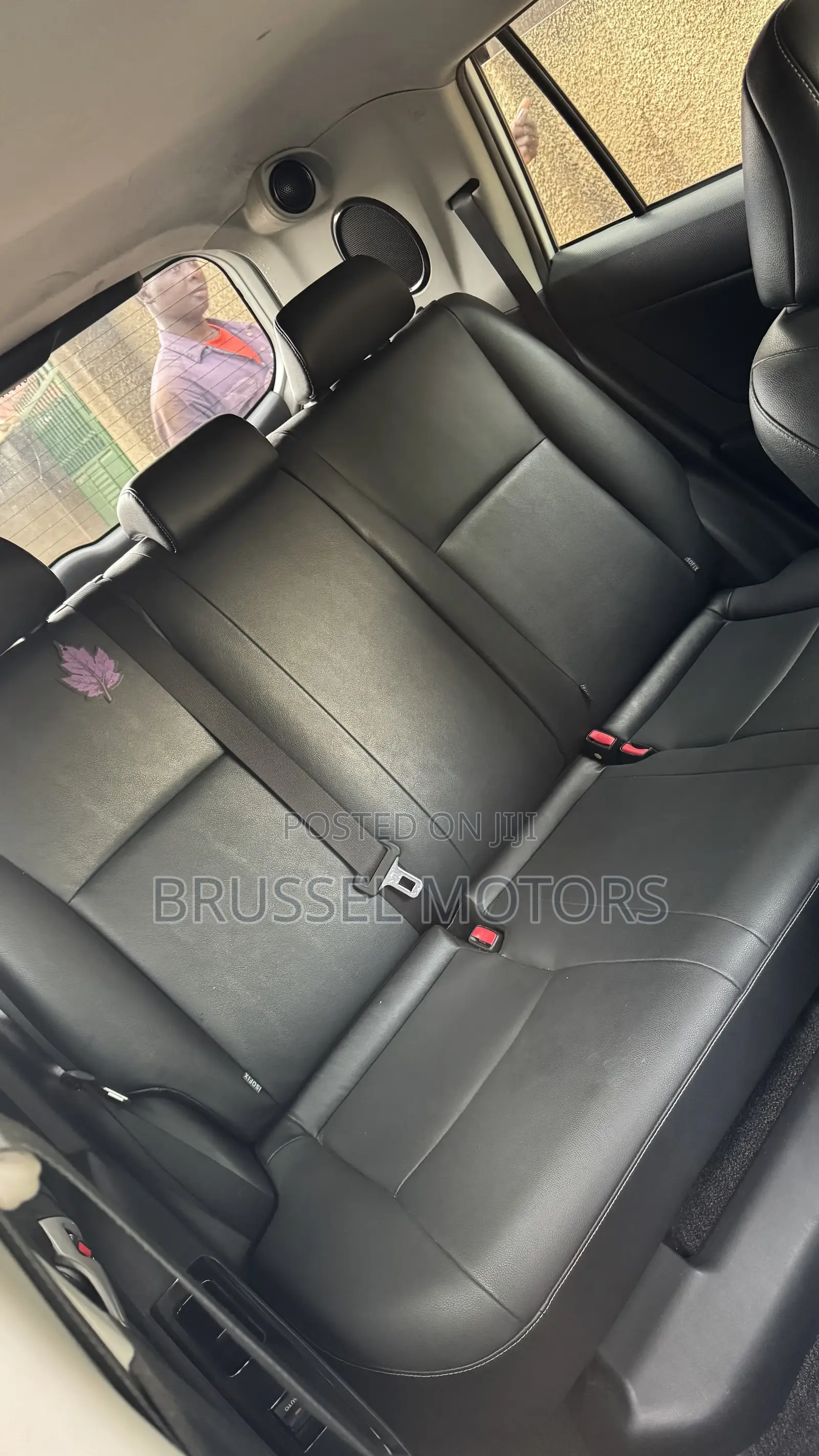 Toyota Corolla Rumion Hatchback 1.8 FWD 2012 White