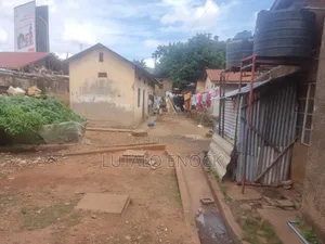 27 Decimals Private-Mailo Land at Nakulabye - 900m (Negotiable)