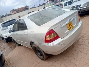 Toyota Corolla 2000 Silver