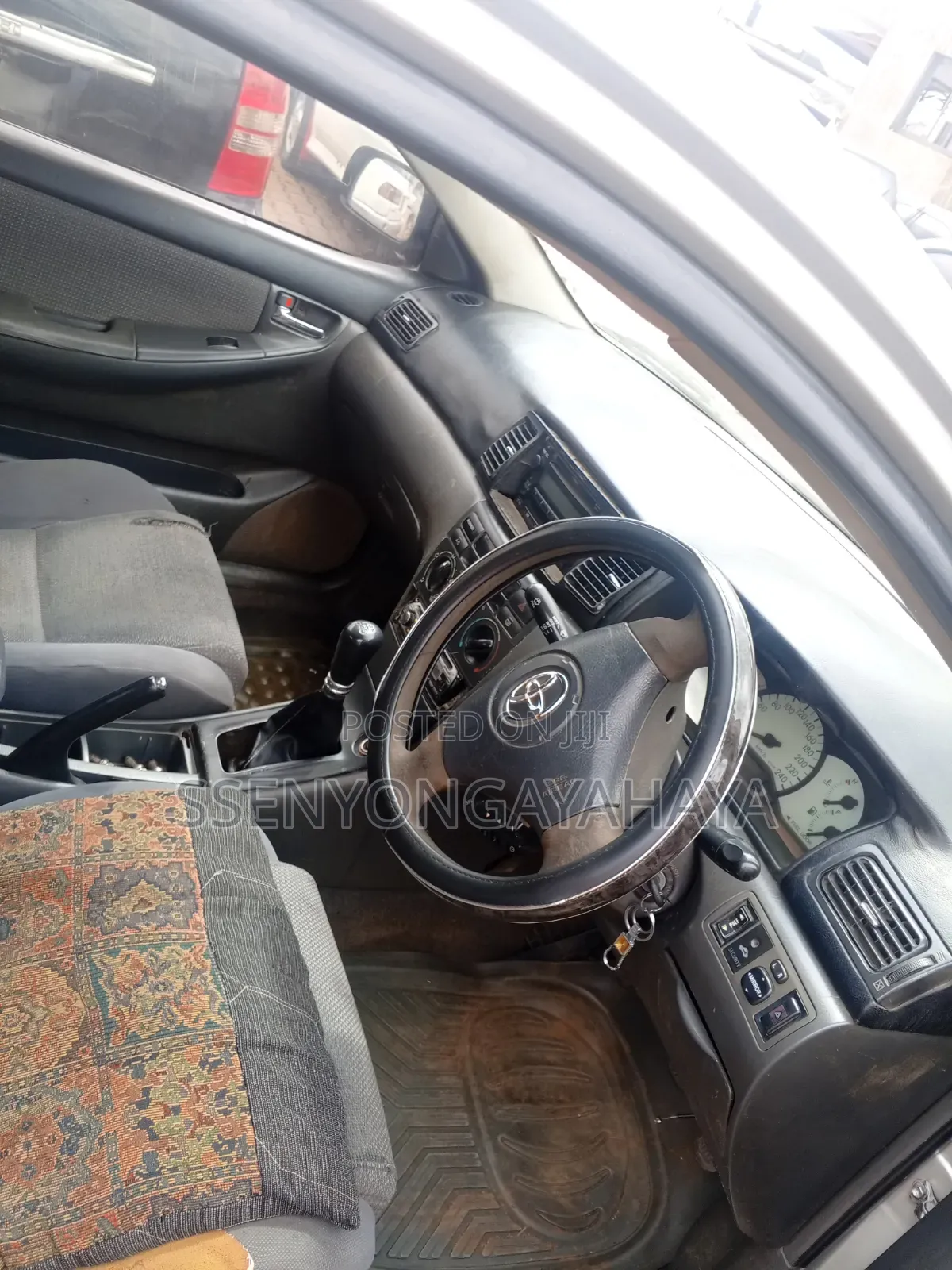 Toyota Corolla 2000 Silver