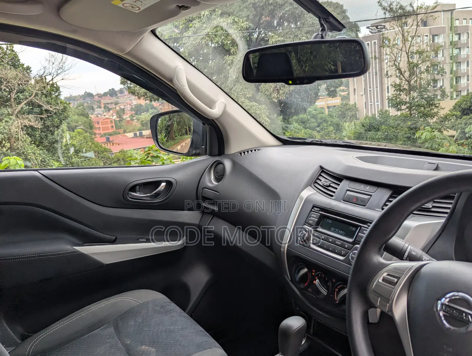 Nissan Navara 2019 Black
