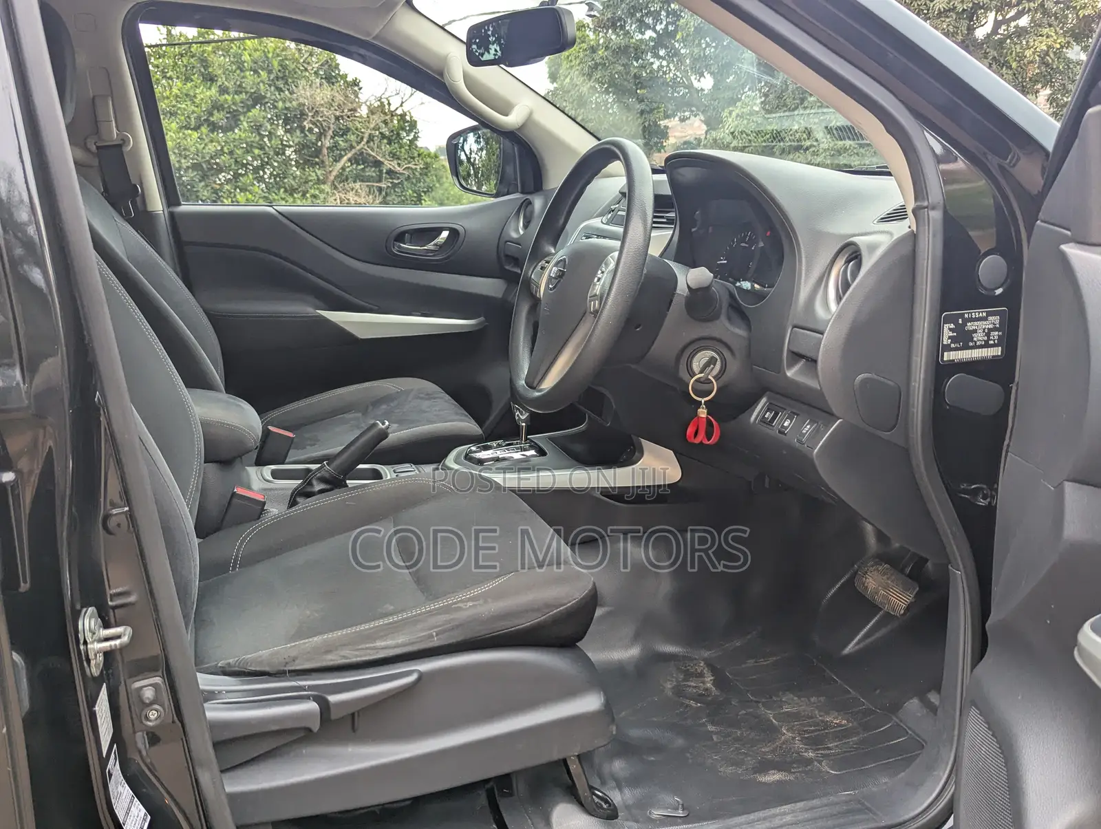 Nissan Navara 2019 Black
