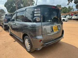 Toyota Sienta 1.5 AWD 2008 Gray