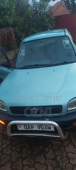 Toyota RAV4 Cabriolet 1998 Green