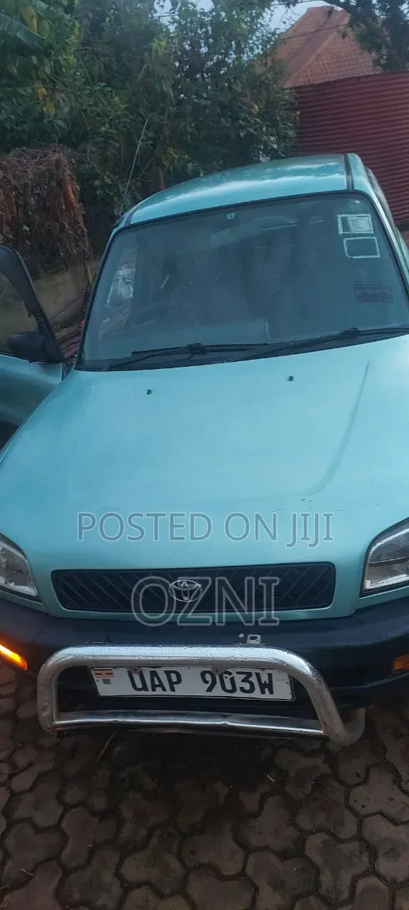 Toyota RAV4 Cabriolet 1998 Green