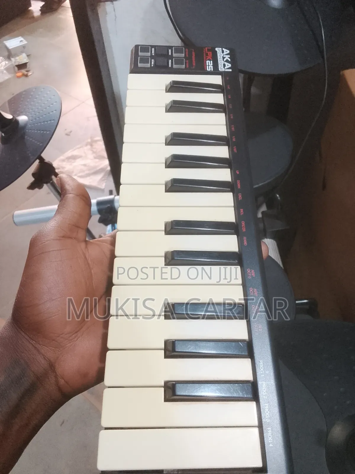 Akai Lpk25pro