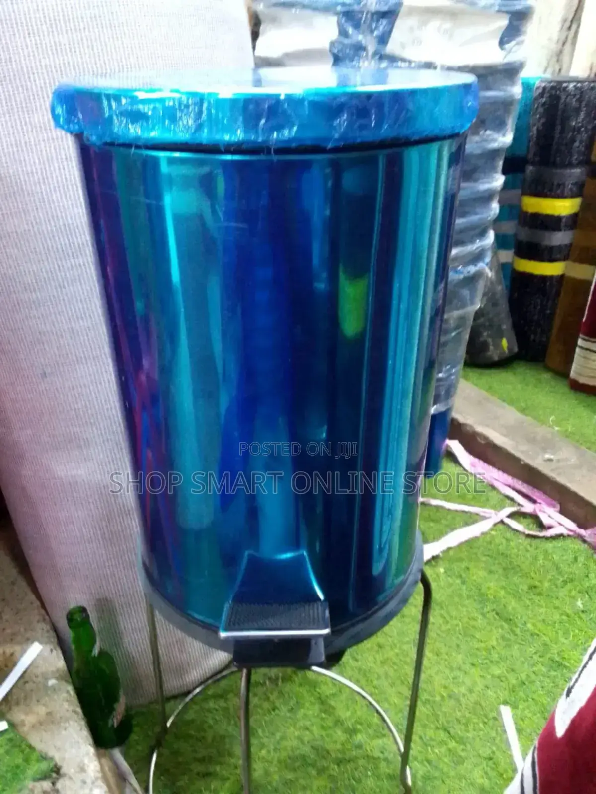 20 Litre Stainless Step on Dust Bin