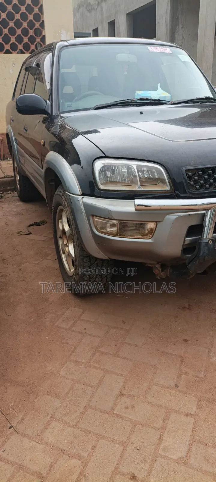 Toyota RAV4 Base 4x4 1999 Gray