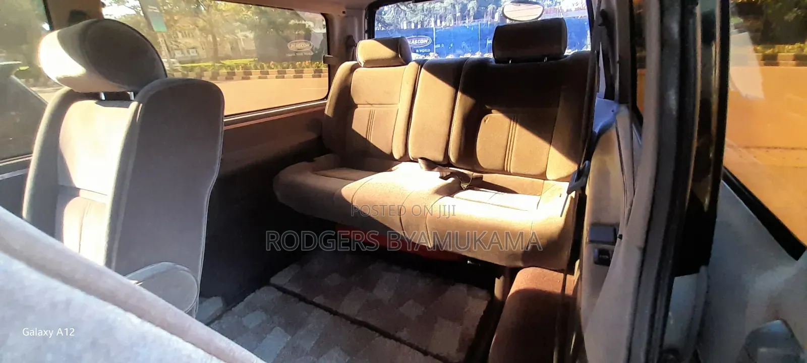 Toyota HiAce 1996 Silver