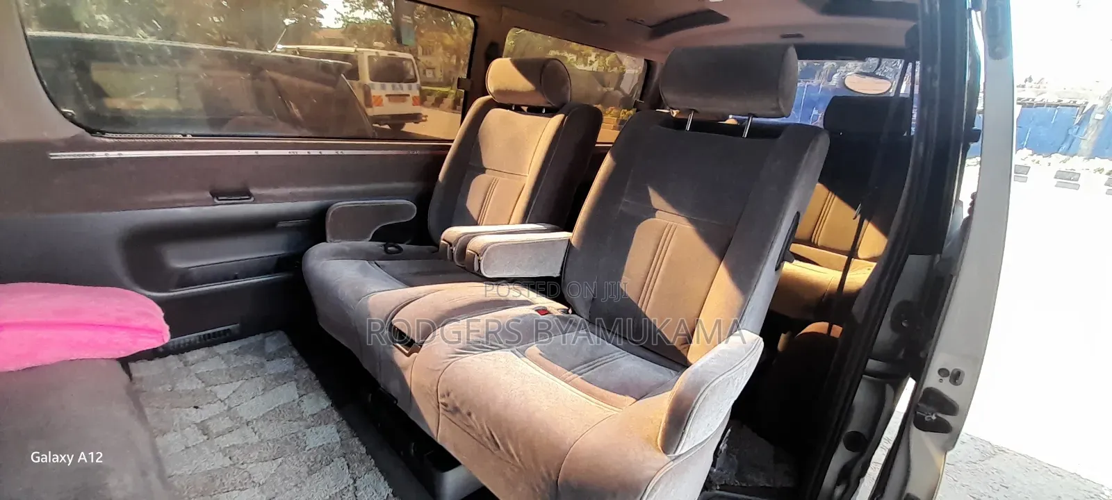 Toyota HiAce 1996 Silver