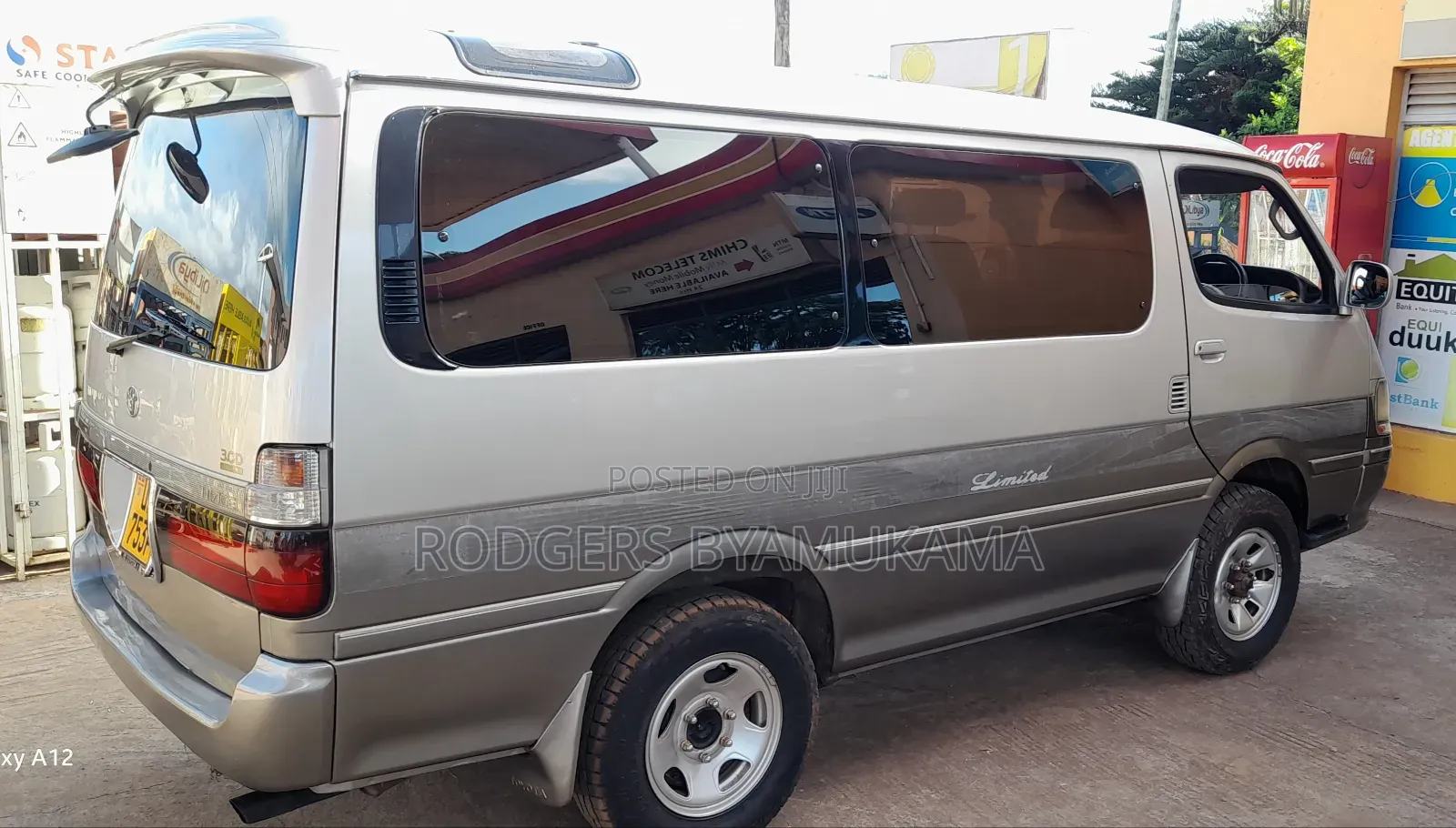Toyota HiAce 1996 Silver
