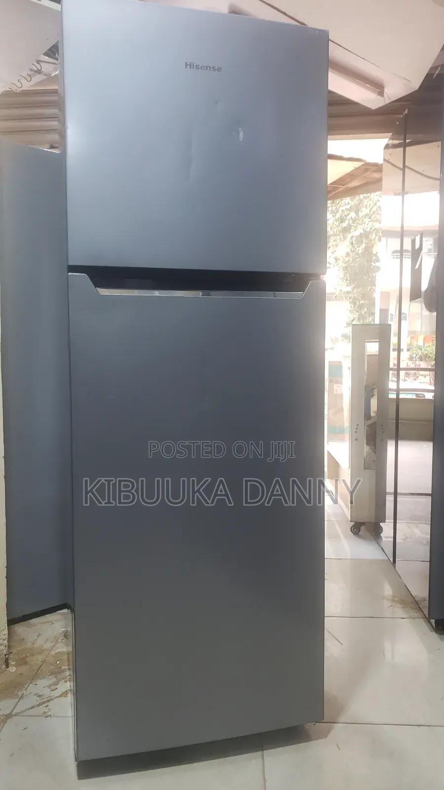 Hisence 295litres Fridge Frost Free