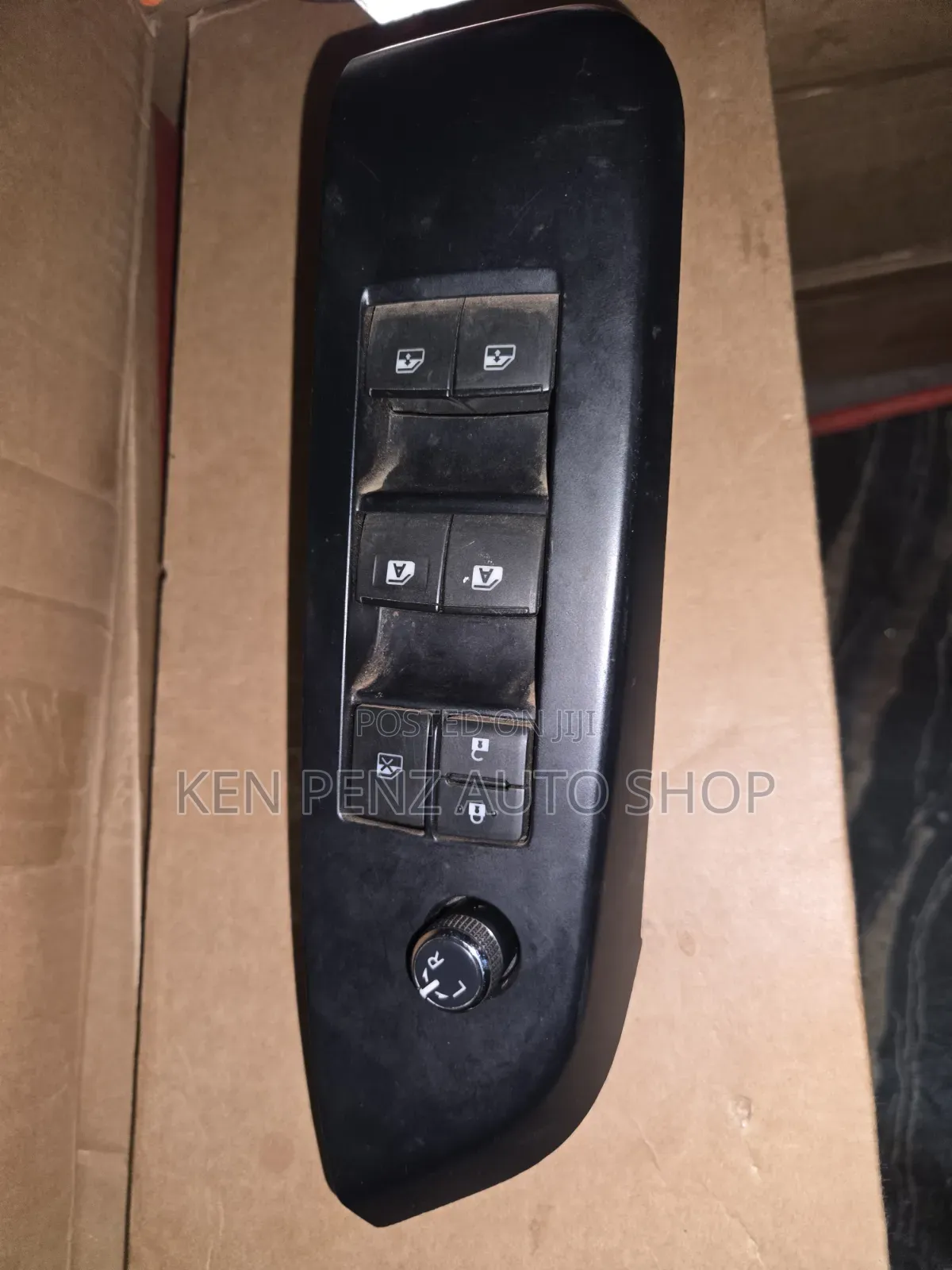 Hilux Revo Window Door Switch