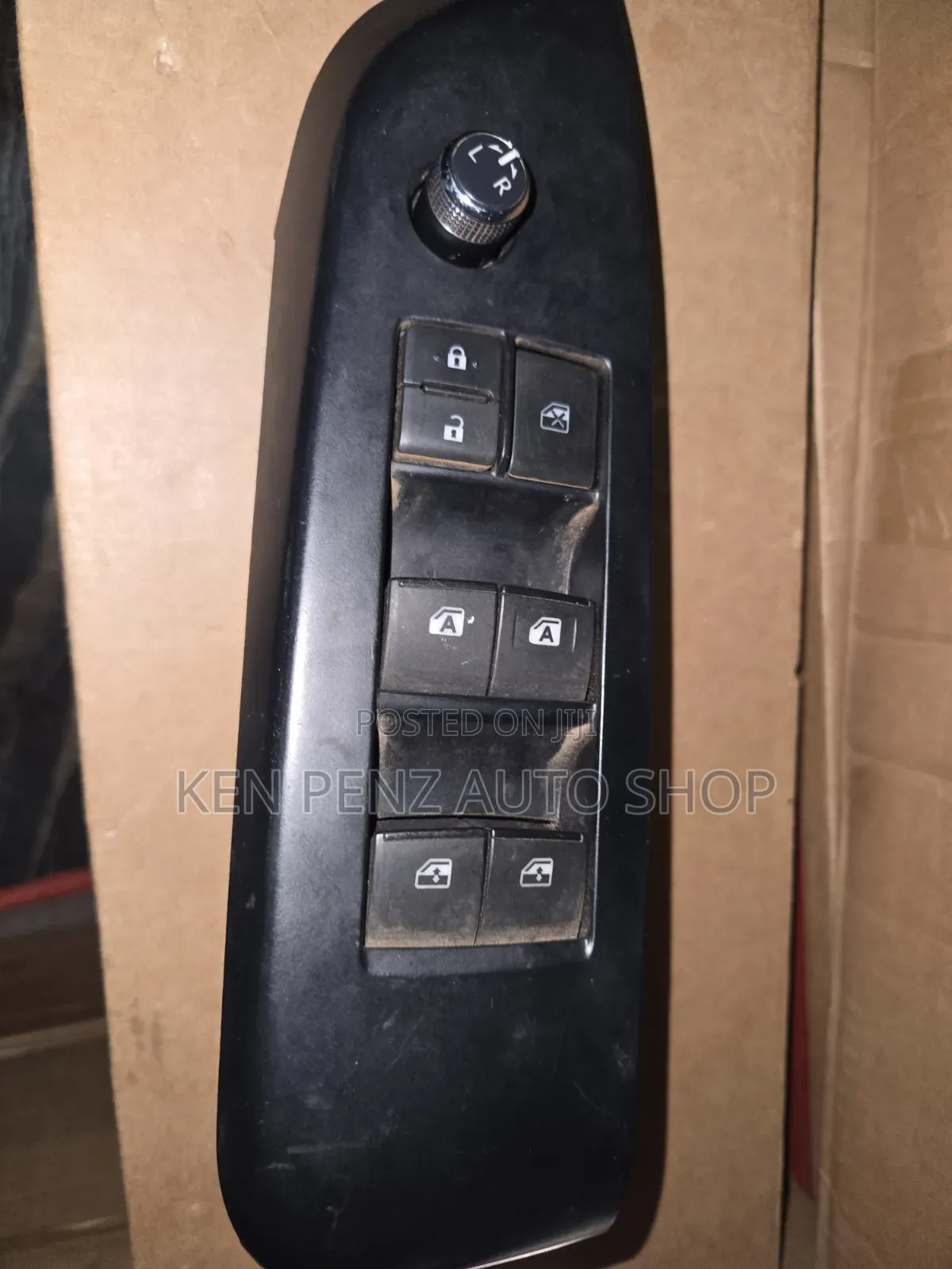 Hilux Revo Window Door Switch