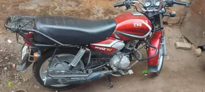 TVS HLX 125 2021 Red